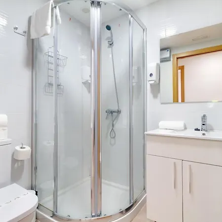 アパート Duerming Family 3